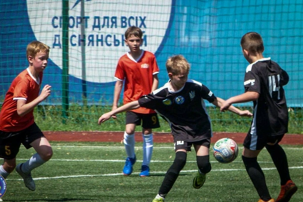 У Києві визначились фіналісти 4-го етапу змагань «Шкільний м’яч»